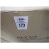 Image 2 : 6-SLV White Wall Sconce Fixture - 4 Pack - 6 X $ - #1850