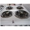 Image 2 : Avante Mini Electric 4 Burner Range/Oven White