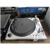 Image 1 : Newmark DJ Turntable - #TT1600