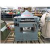 Image 1 : Delta DC580 Planer