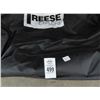 Image 2 : Reese Explorer Tailgate Luggage Carrier Cover
