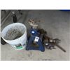 Image 1 : Ring Hitch, Chain Binder, Jack Stand