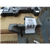 Image 2 : Bench Mount Wood Clamp