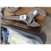 Image 1 : Large Crescent Wrench
