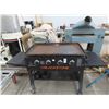 Image 1 : Blackstone LP Rolling Flat Grill