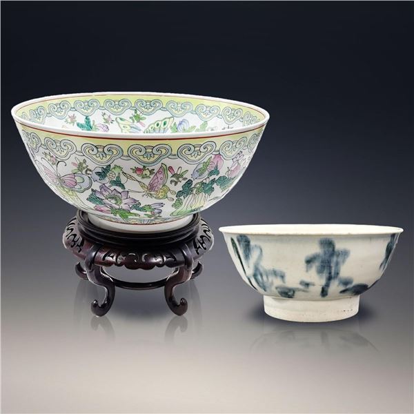 Pair Of Chinese Bowls, Famille Rose? On Hardwood Stand & South China Qing Dynasty Yunnan Kiln