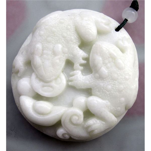 Jaed 280cts of Real Jade Two Fortune Toad Frogs Coin Yuanbao Money Amulet