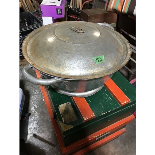 Antique Bread Pan + lid marked GSW