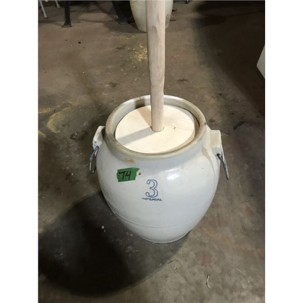 #3 butterchurn crock