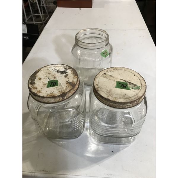 3 1gal jars - 2 have lids