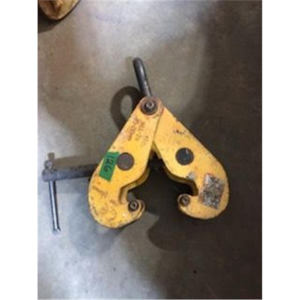 Lifting clamp by Screwlok
