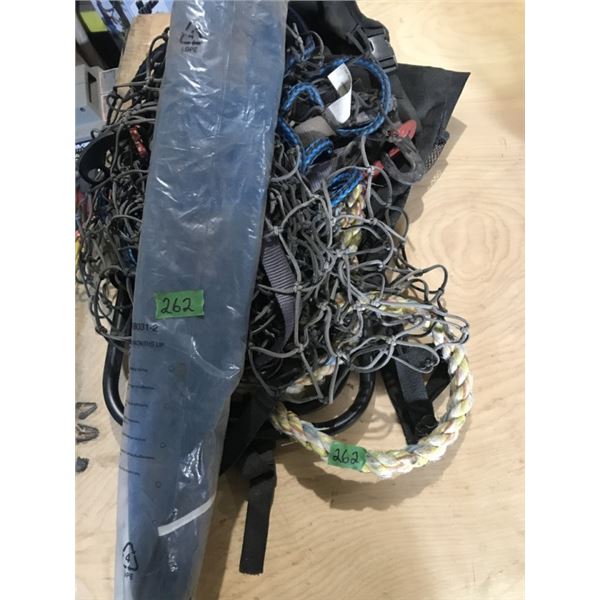 Cargo net, Tow rope, backpack + umbrella
