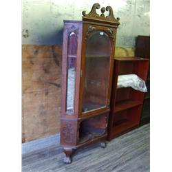 Outstanding 1/4 sawn oak beveled glass cabinet circa 1870 (253)