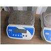 Image 2 : Qty 2 Cole-Parmer Instrument Co IS Plus 6H Compact Industrial Bench Scales