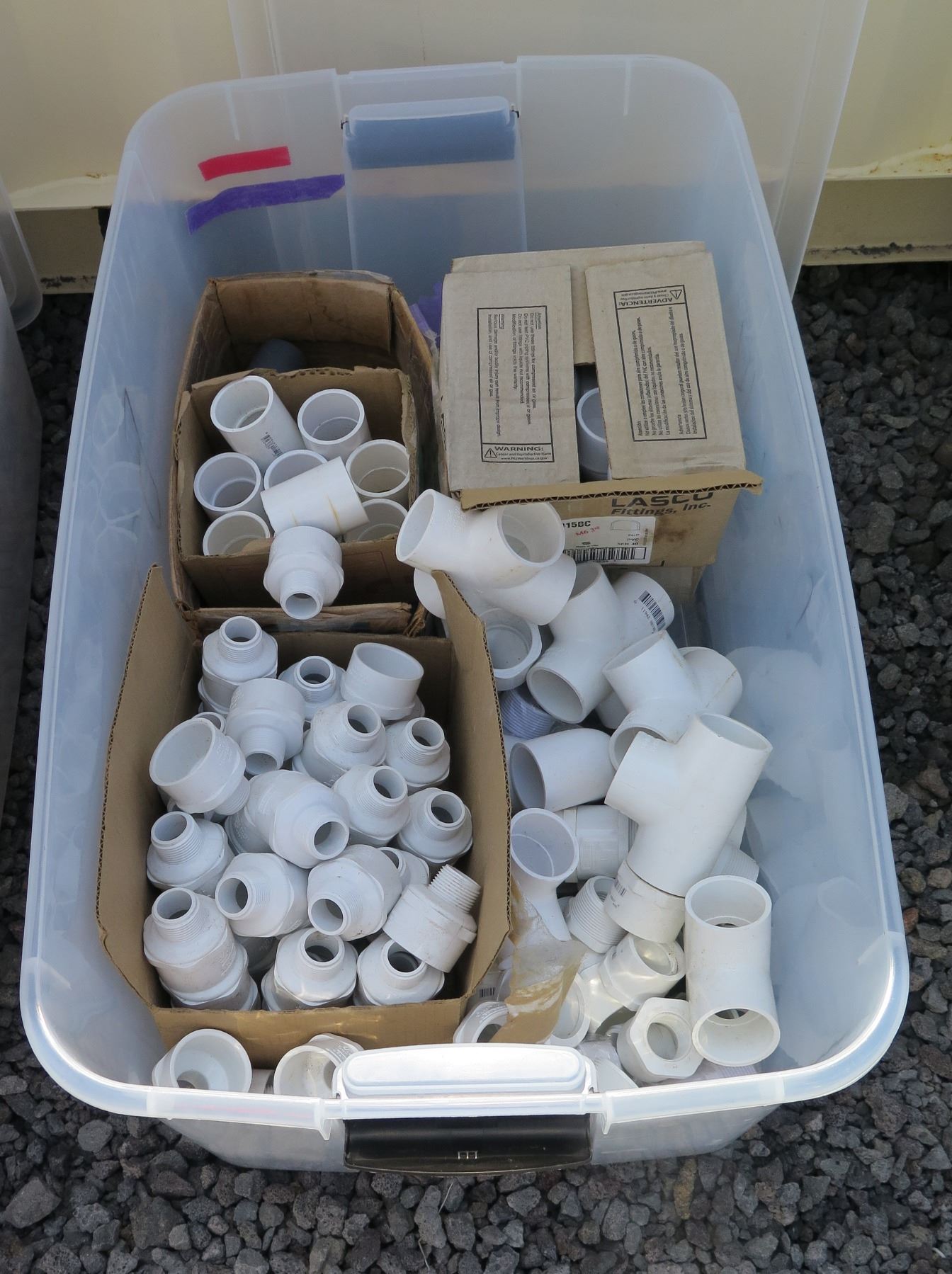Bin Multiple PVC Fittings, Tees, Caps, etc