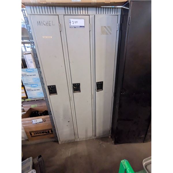 CASIER 3-PORTES 36"x19"x72"