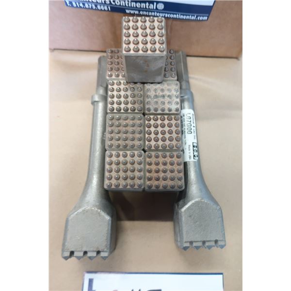 LOT DE 2 BUSHING TOOL (11pcs)