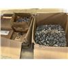 Image 1 : LOT DE +/-8,000pcs ATTACHES DE BANDE D'ACIER