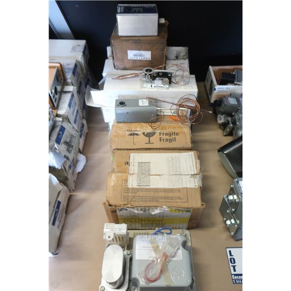 LOT DE PIÈCES ÉLECTRIQUE ASST