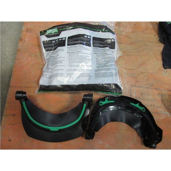 LOT DE 500+ SUPPORTS DE VISIÈRES MSA #10187161