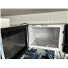 Image 2 : MICRO-ONDE PANASONIC