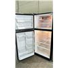 Image 2 : FRIGIDAIRE STAINLESS-STEEL FRIDGE