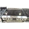 Image 2 : FRIGIDAIRE GLASS TOP STOVE, WITH CONVECTION OVEN