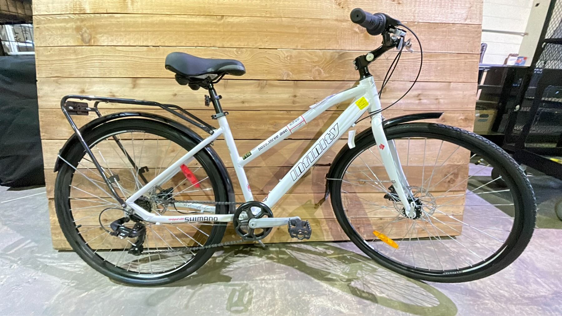 INFINITY 7-SPEED BIKE