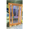 Image 1 : SAUNA ROOM *DOES NOT HEAT-UP*