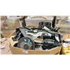 Image 2 : GAYLORD OF ASSORTED VACUUMS AND VACUUM PARTS