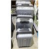Image 1 : SET OF 3 HARDSHELL SWISS GEAR SUITCASES