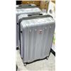 Image 2 : SET OF 3 HARDSHELL SWISS GEAR SUITCASES