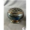 Image 2 : 2 Colbalt Blue and Silver Plate Bowls with Frog Flower Stand