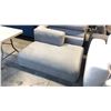 Image 2 : DESIGN WITHIN REACH GREY SOFA D40" X W52" X H30"