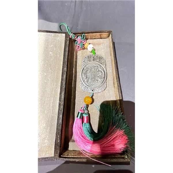 CASE OF CASTED DRAGON PENDANT