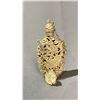 Image 2 : TIBETAN SNUFF BOTTLE