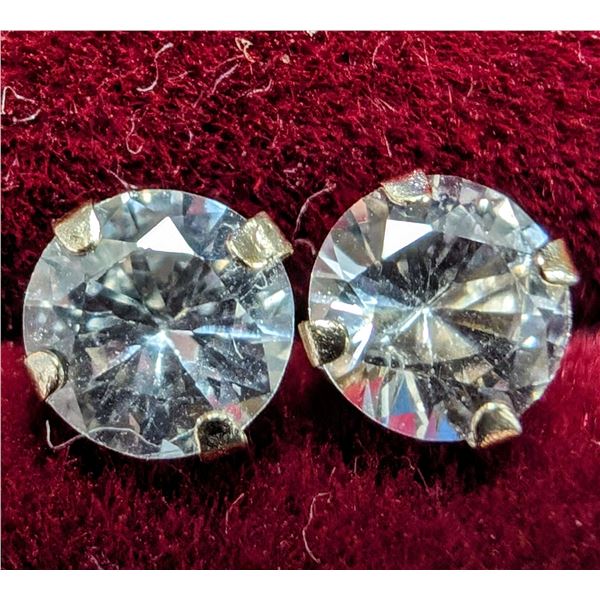 14K YELLOW GOLD WHITE SAPPHIRE 0.8CT  EARRINGS