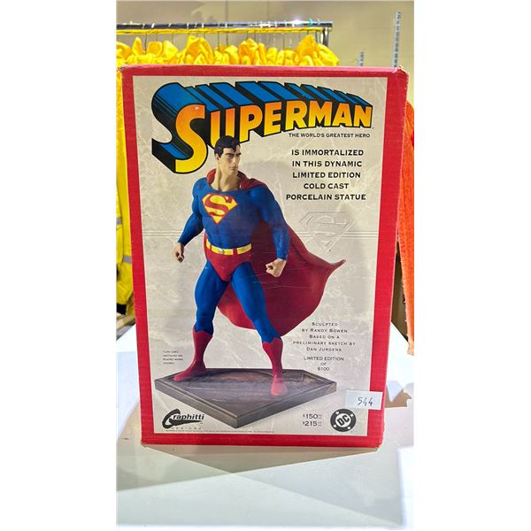 GRAPHITTI DESIGNS DC LIMITED EDITION (1776/6100) SUPERMAN PORCELAIN STATUE