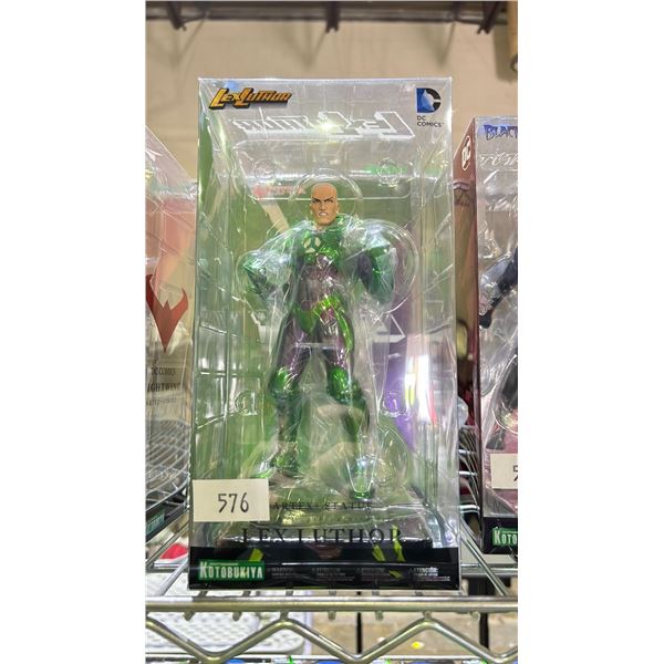 KOTOBUKIYA LEX LUTHOR ARTFX+ 1/10 SCALE PRE-PAINTED FIGURE
