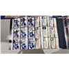 Image 3 : 4 BINDERS OF ASSORTED HOCKEY CARDS