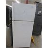 Image 1 : White Residential Ref/Freezer 2°/39°