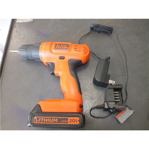 Black & Decker 20 volt Drill w/ Charger