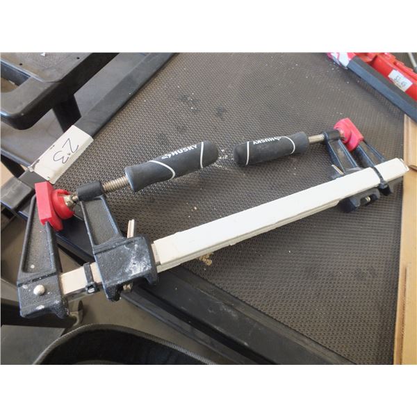 2 Husky Clamps