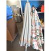 Image 1 : 2 Patio Umbrellas