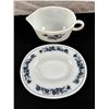 Image 2 : Vintage Pyrex Gravy Boat