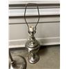 Image 2 : 2 Silver Lamps