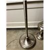 Image 3 : 2 Silver Lamps