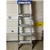 Image 1 : Lite 5' Step Ladder