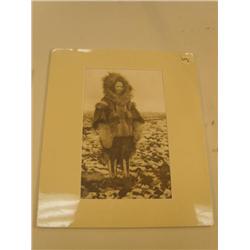 CHOICE ON TWO: photograph woman with pants (3)