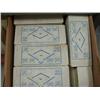 Image 2 : Box of baseball cards (221)